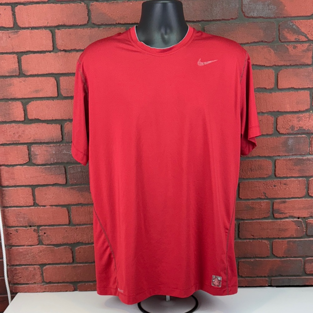 Nike Shirt‎ Mens XXL Pro Combat Dri Fit